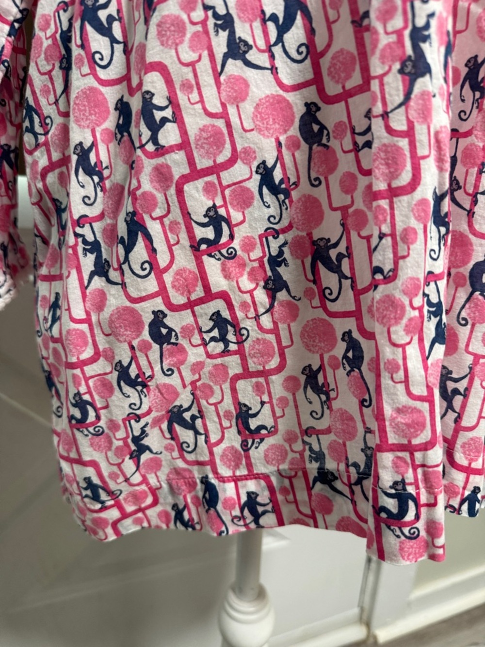 Talbots Pink and Navy Patterned V-Neck Tunic Size XL - Picture 3 of 8